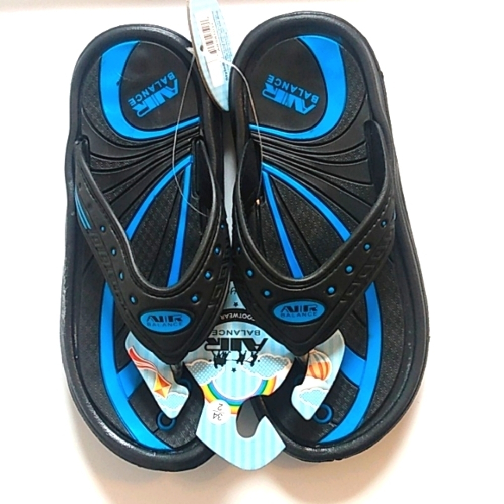 AIR BALANCE YOUTH SIZE 2 BLACK BLUE BEACH WALKER SANDALS FLIP-FLOPS SIZE 2 NWT